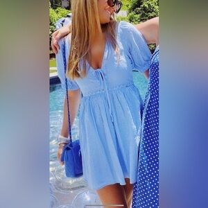 Super cute blue dress!